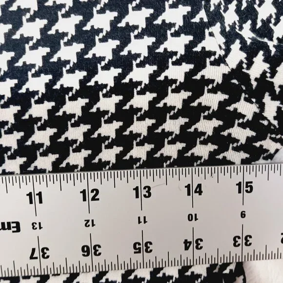 Lauren Ralph Lauren, Black & White Houndstooth Short Sleeve Cotton Top, Medium - Picture 7 of 13